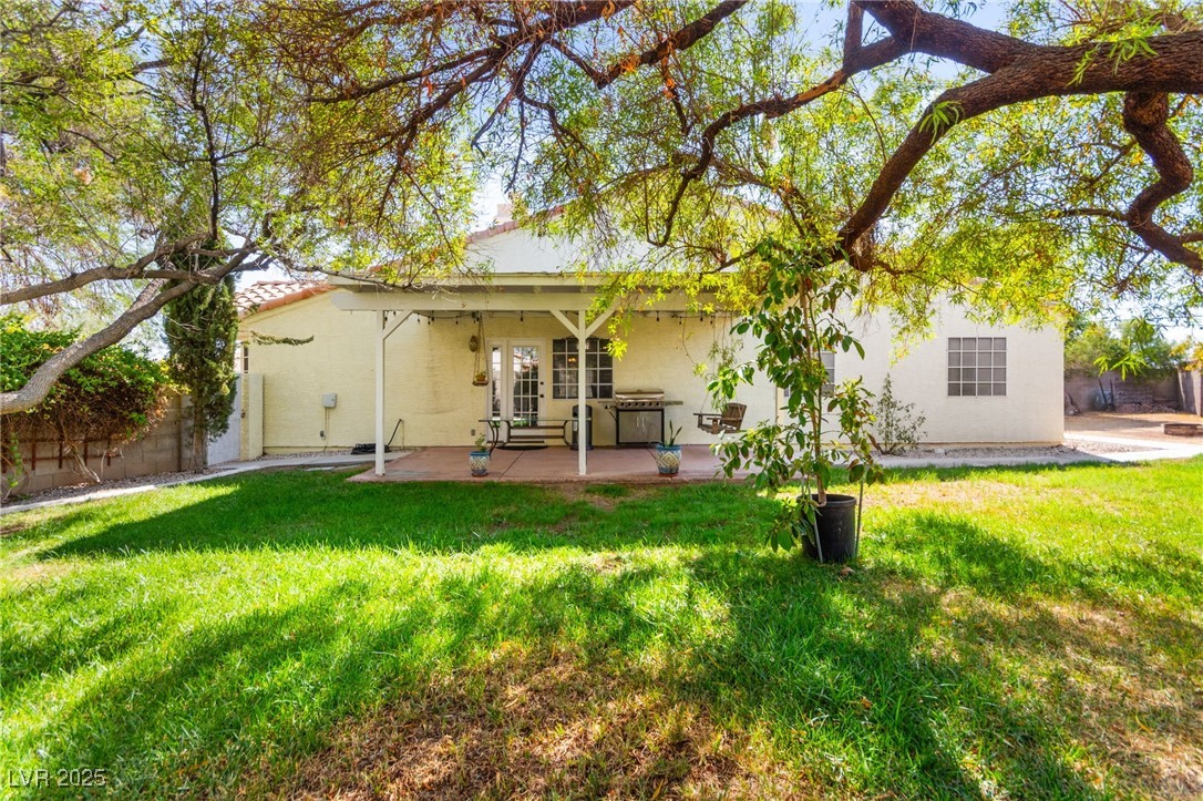 1420 Indian Hedge Drive