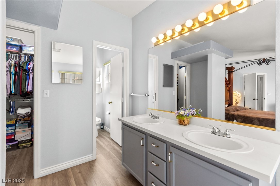 1420 Indian Hedge Drive