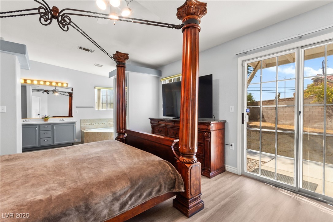 1420 Indian Hedge Drive