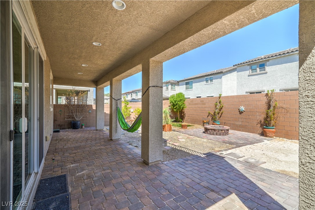 4126 Enchanting Sky Avenue