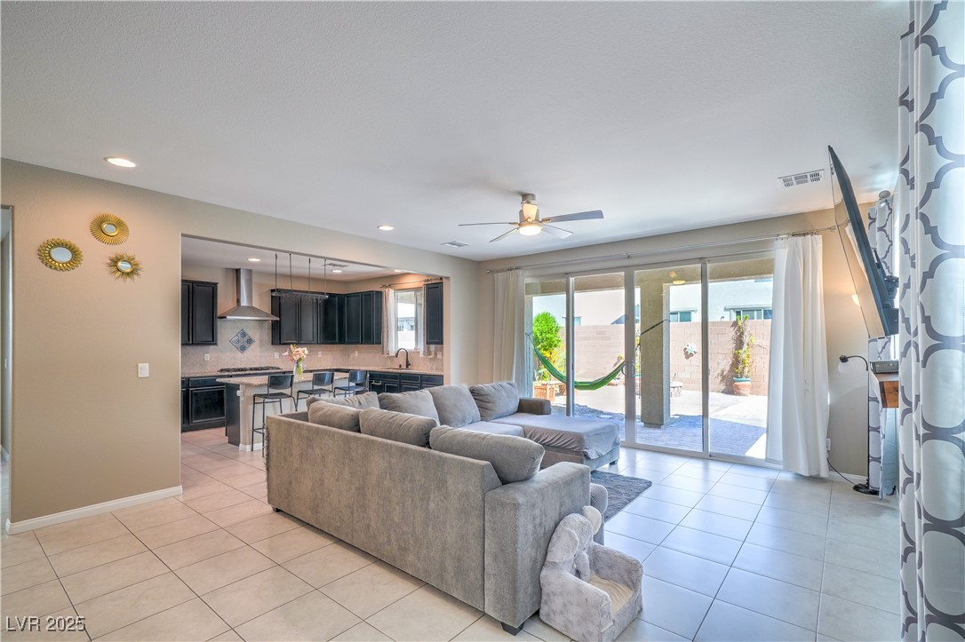 4126 Enchanting Sky Avenue