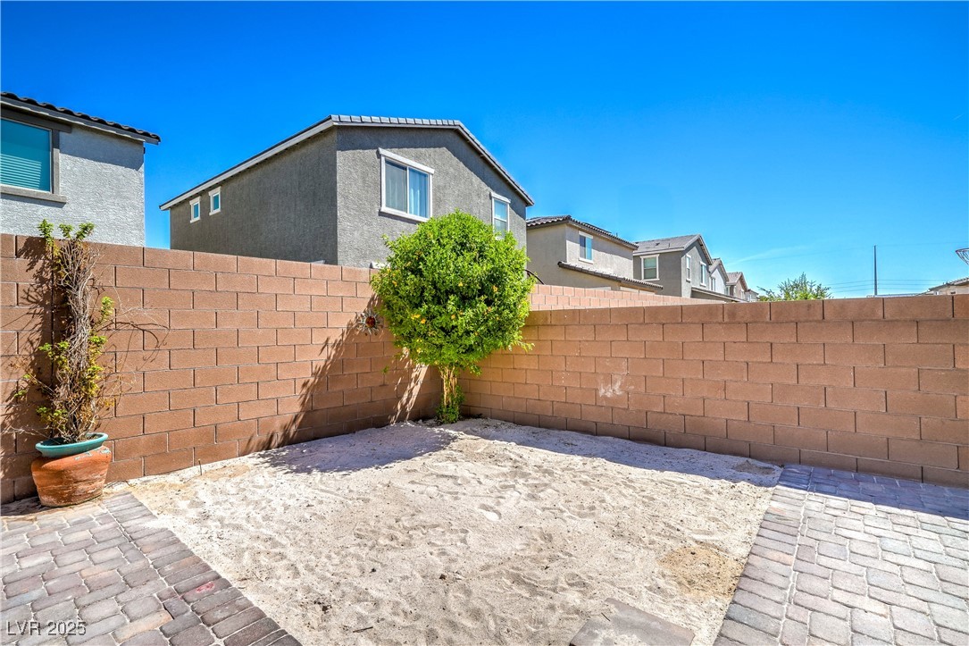 4126 Enchanting Sky Avenue