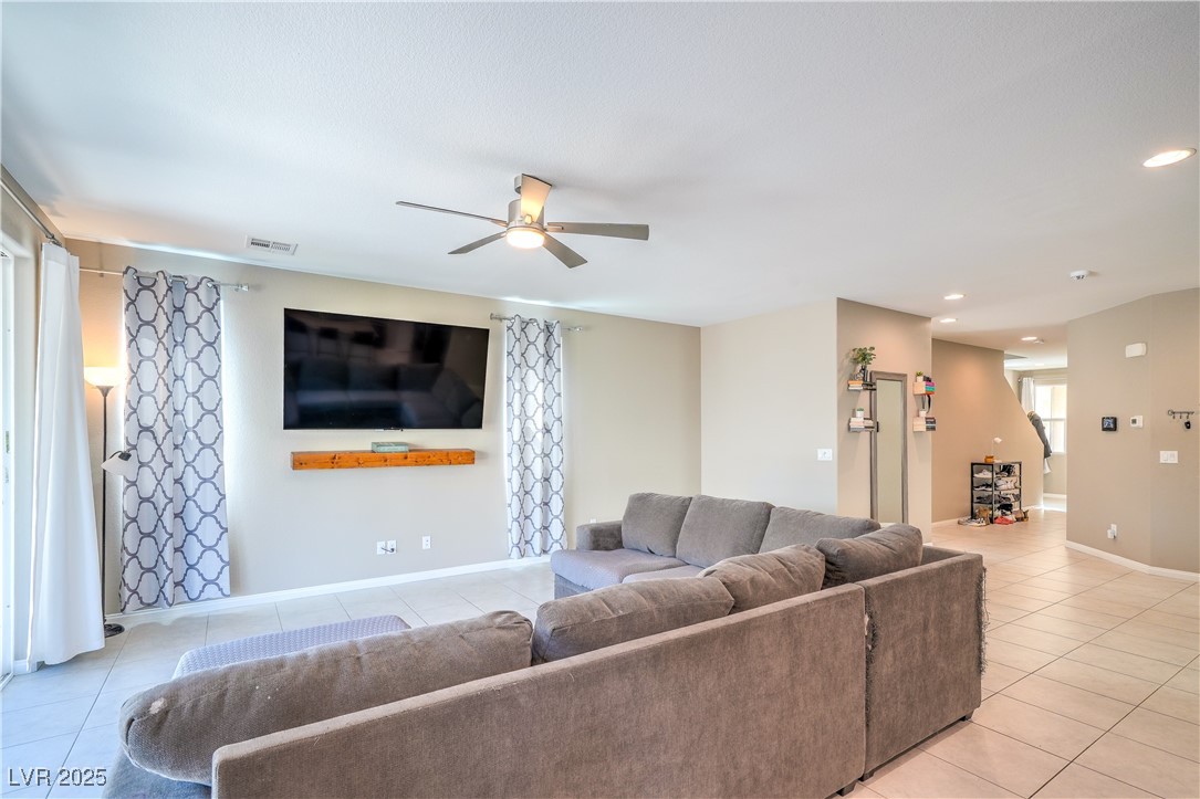 4126 Enchanting Sky Avenue