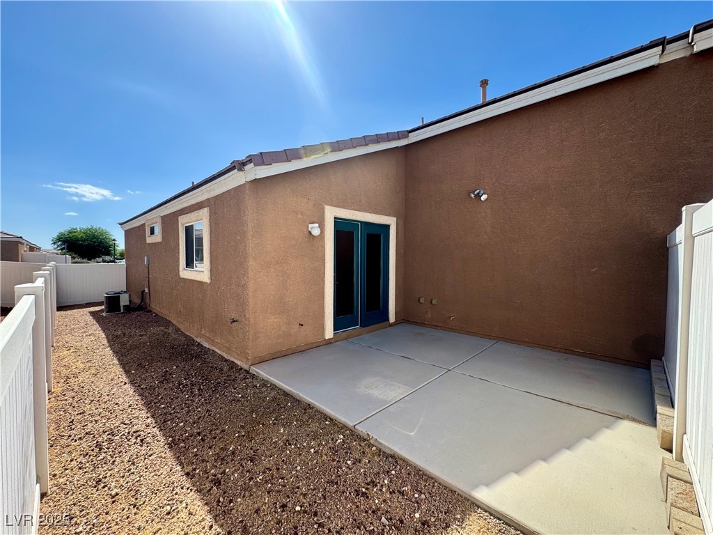 5049 Bayberry Crest Street