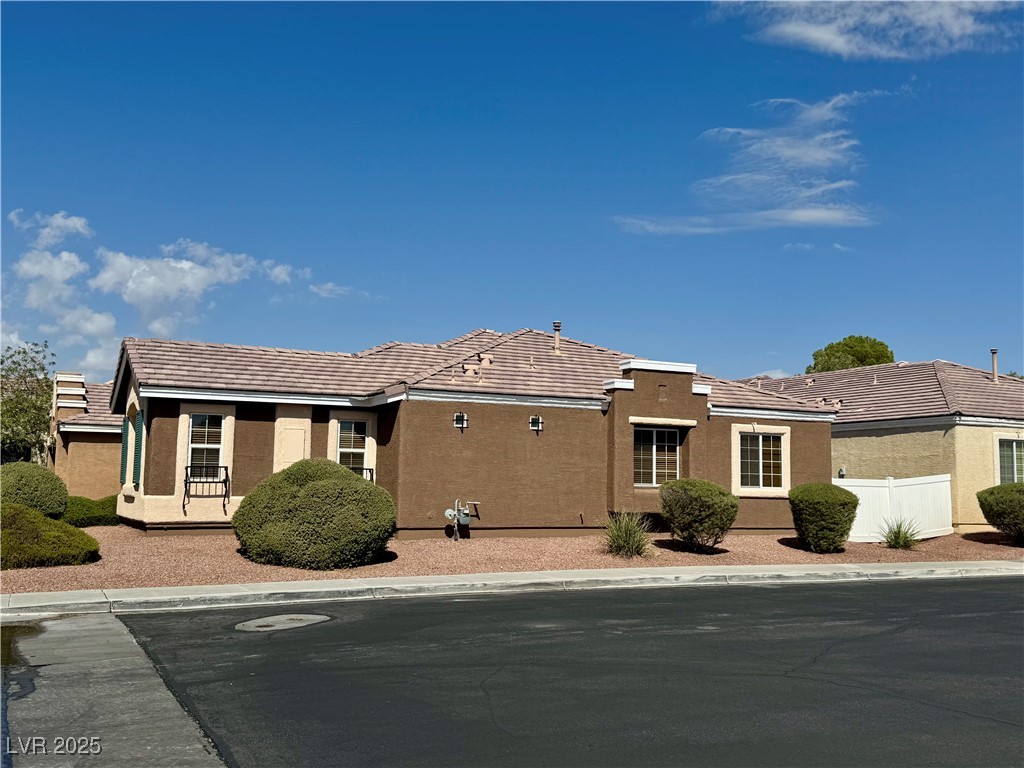 5049 Bayberry Crest Street