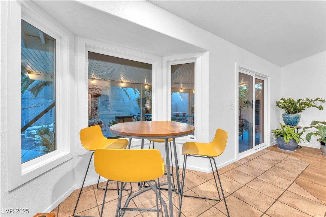 7857 Cliffs Edge Circle