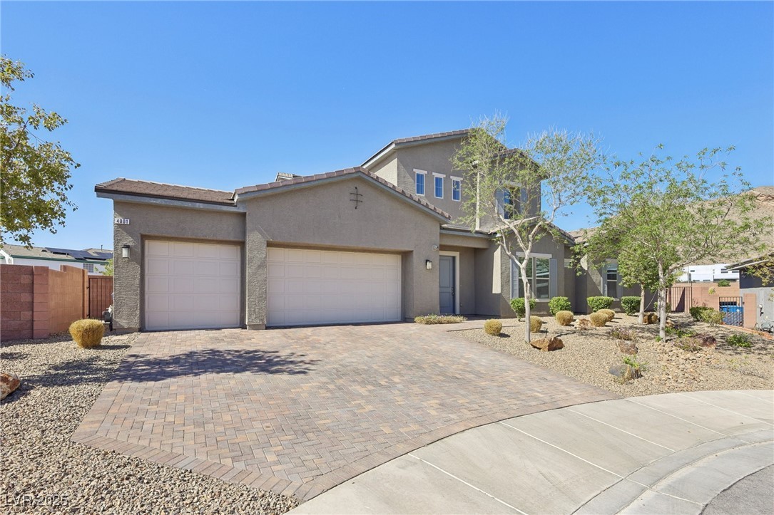 4001 Turquoise Falls Street