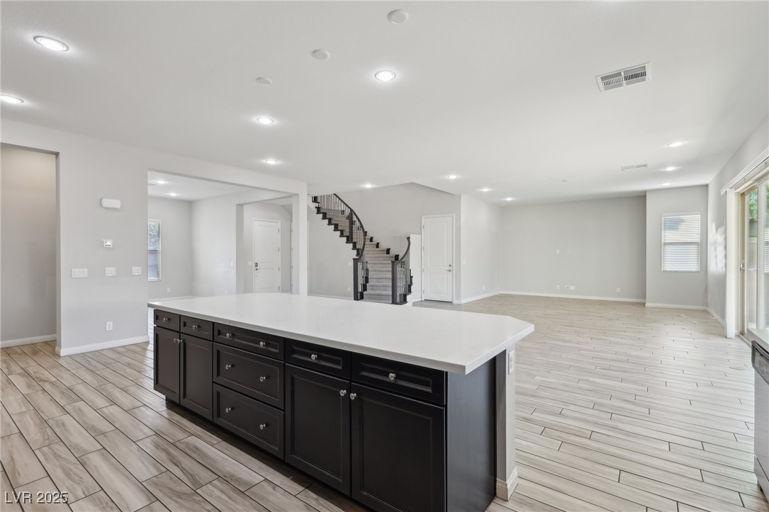 4001 Turquoise Falls Street