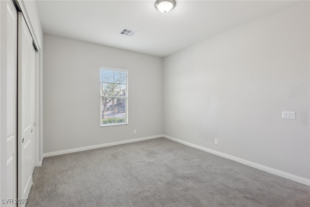 4001 Turquoise Falls Street