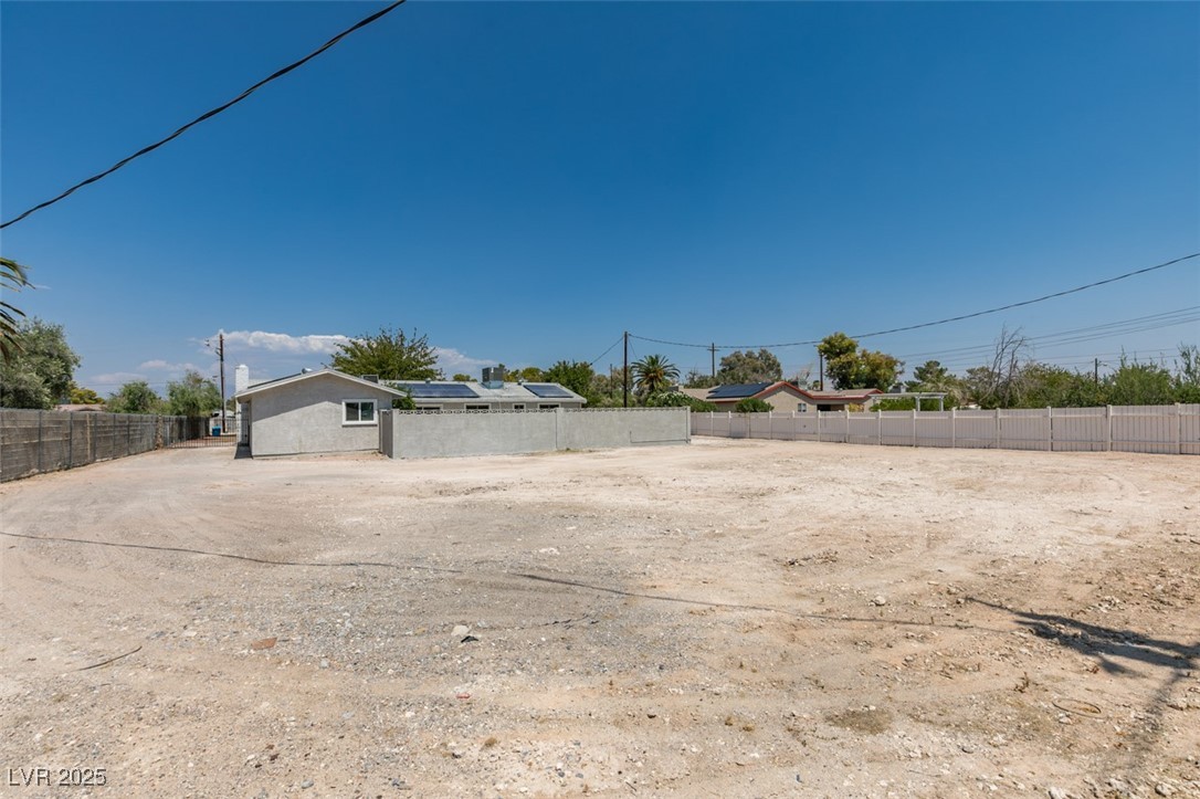 5025 West Gowan Road