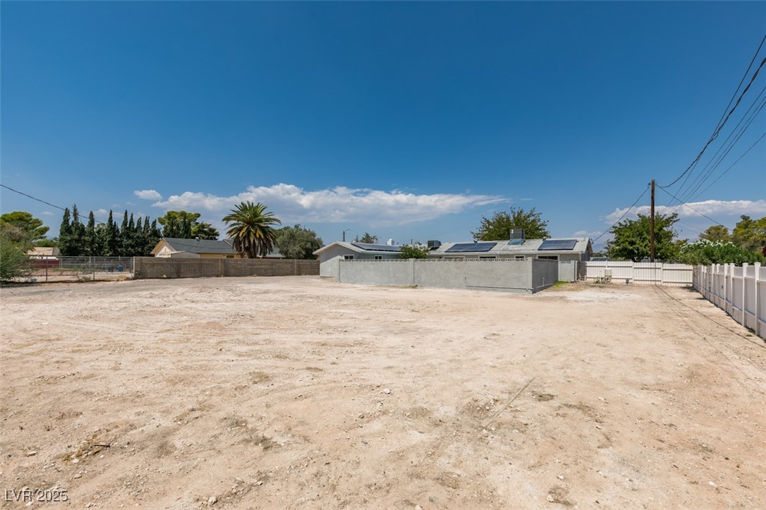 5025 West Gowan Road