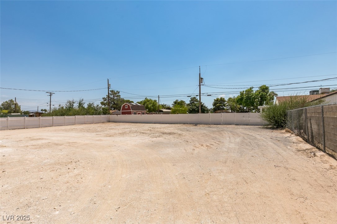 5025 West Gowan Road