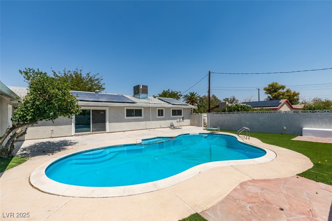 5025 West Gowan Road