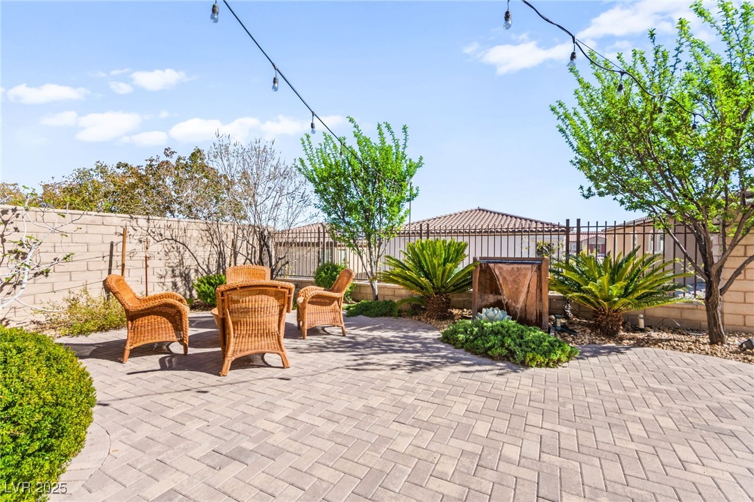 12245 Olivetta Court