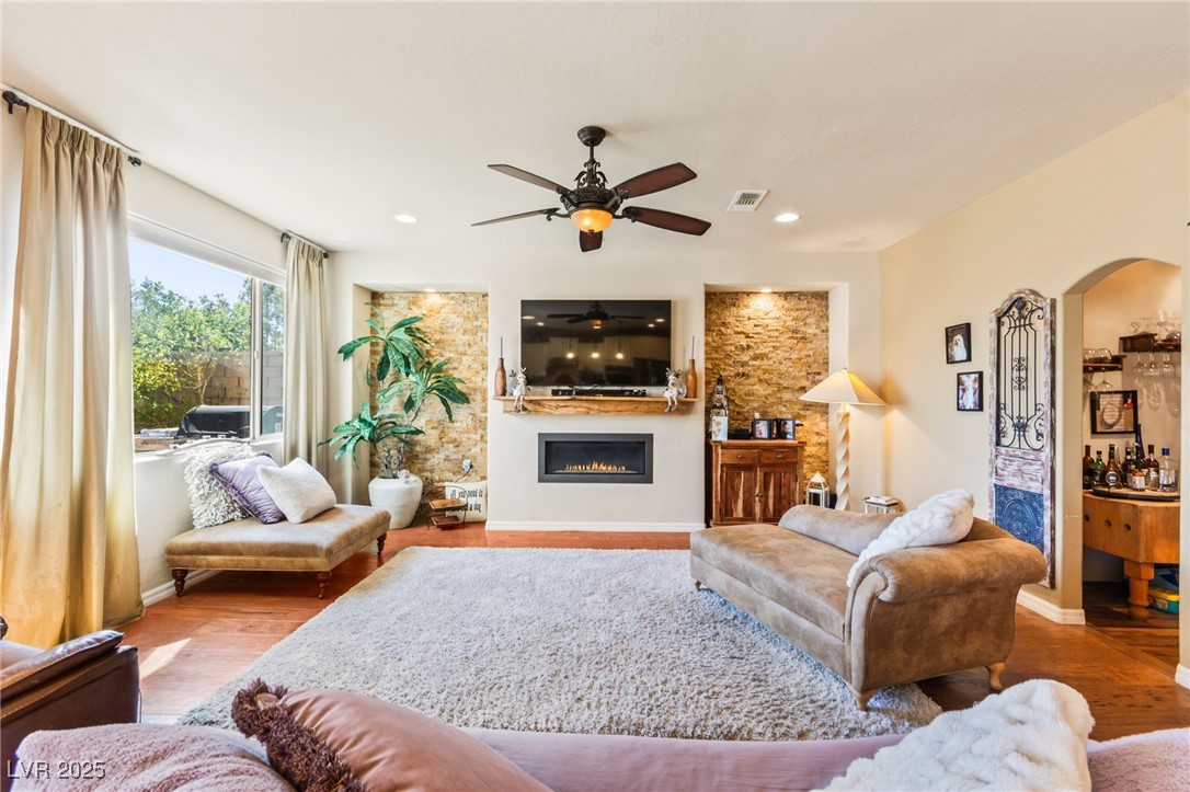 12245 Olivetta Court