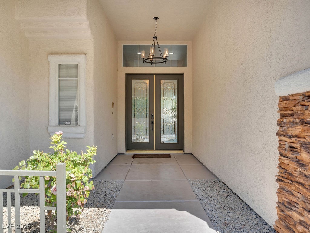284 Sunstar Court