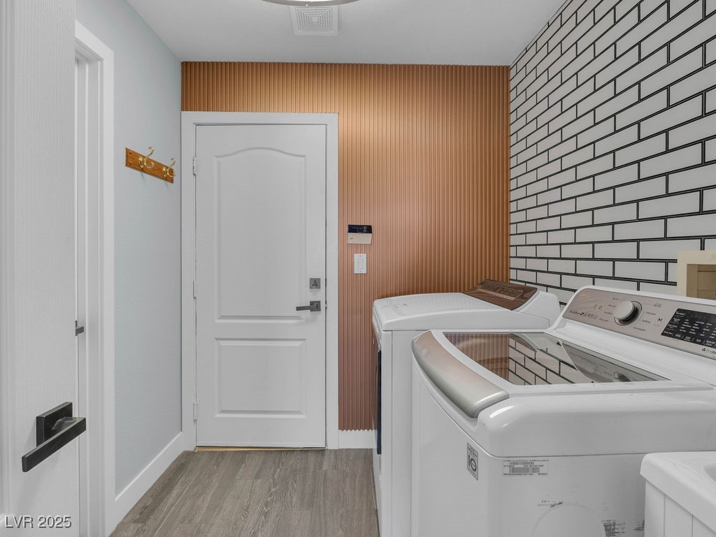 284 Sunstar Court