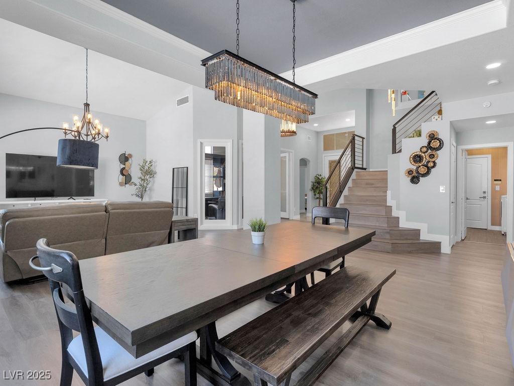 284 Sunstar Court