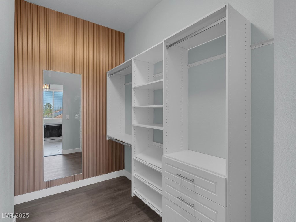 284 Sunstar Court