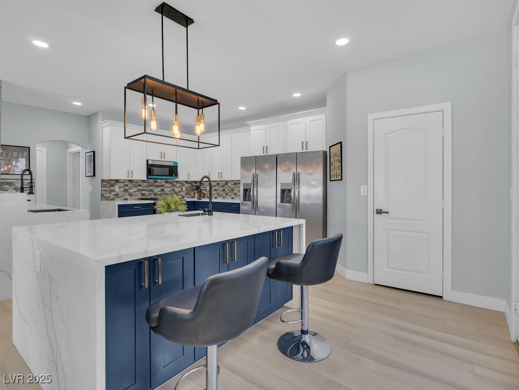 284 Sunstar Court