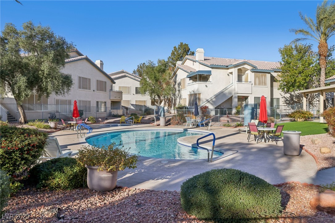 3425 East Russell Road 202