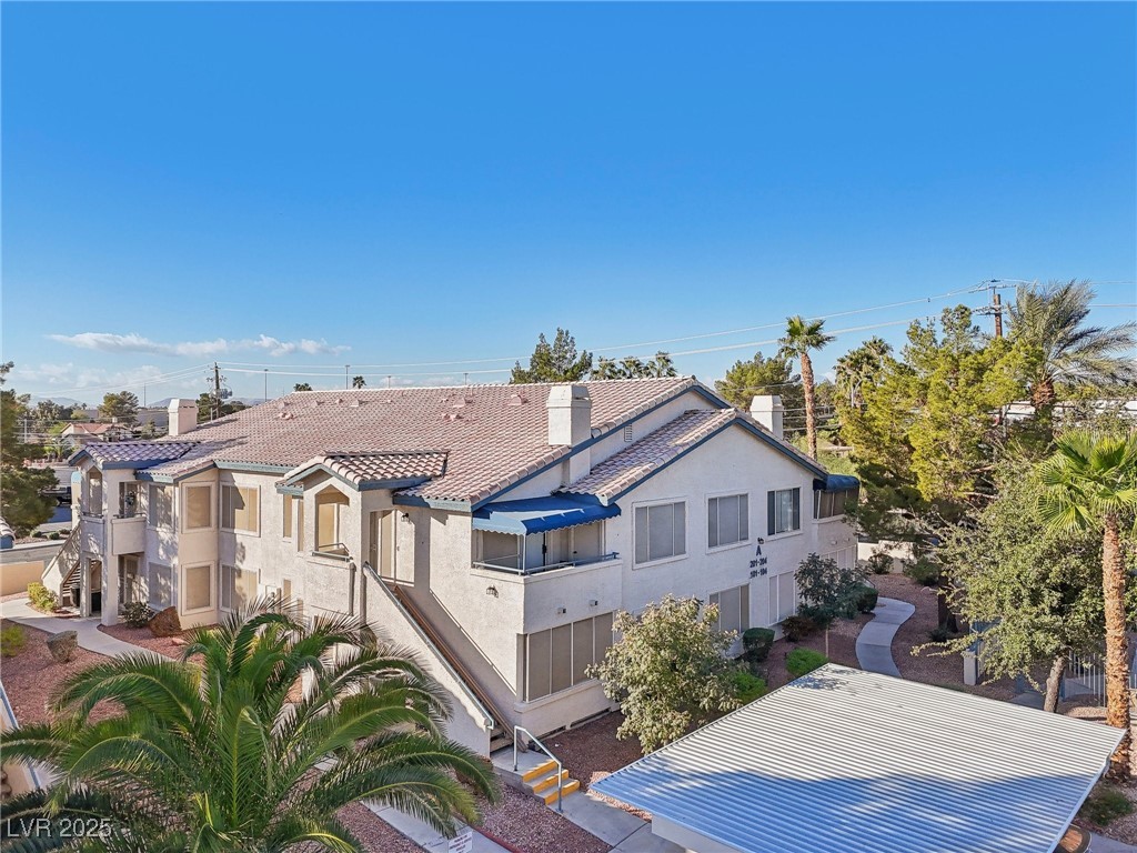 3425 East Russell Road 202