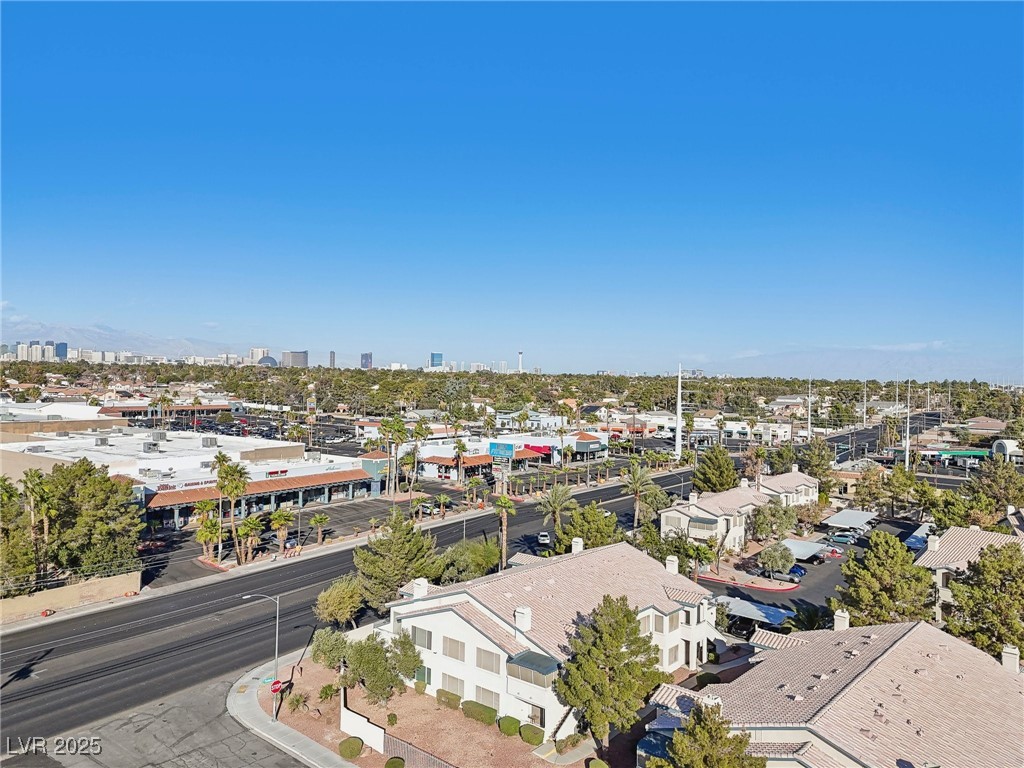 3425 East Russell Road 202