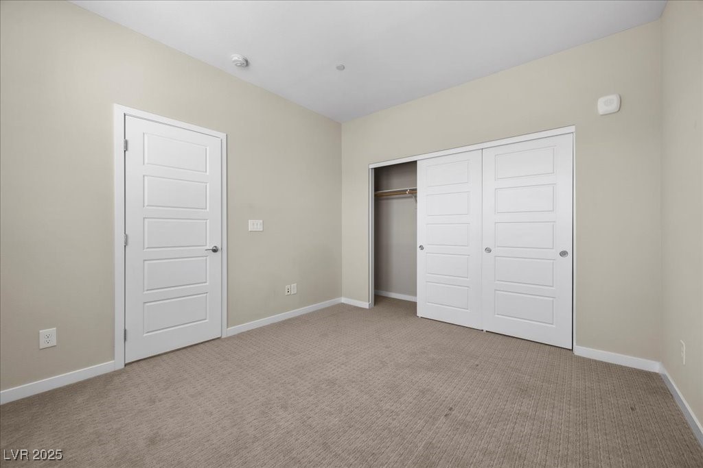 11236 Rainbow Peak Avenue 211