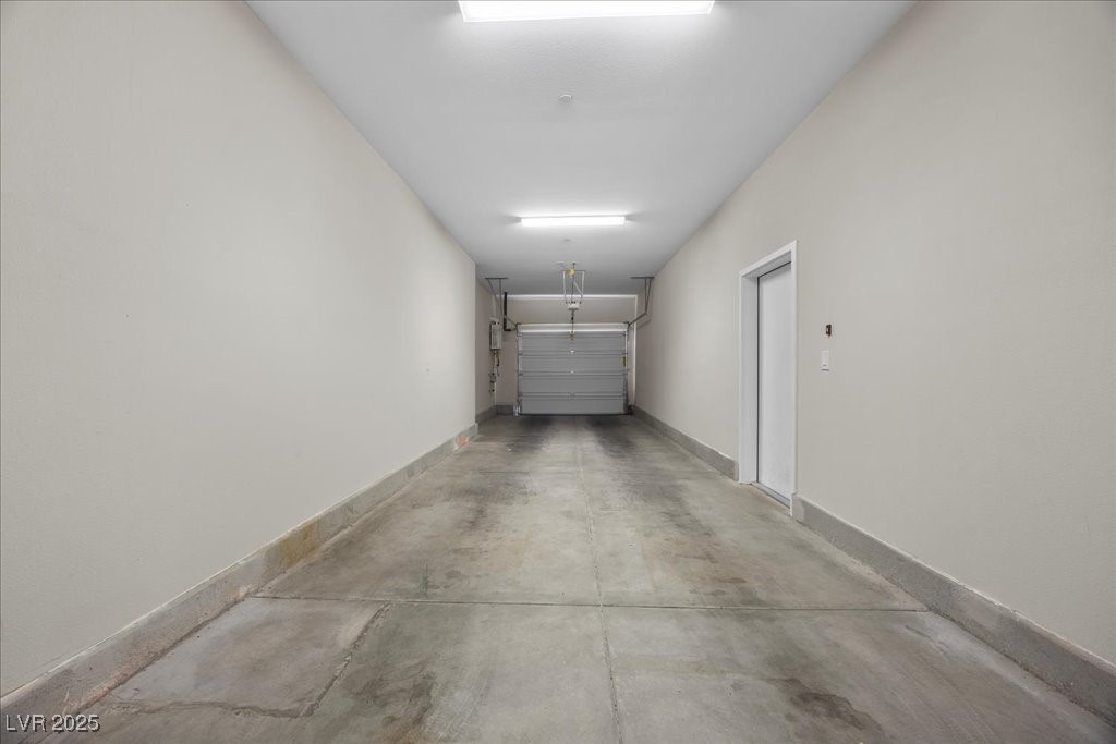 11236 Rainbow Peak Avenue 211