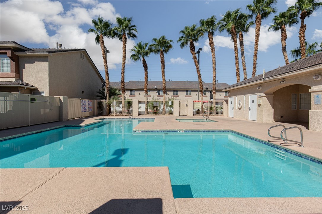 1021 DUSTY CREEK Street