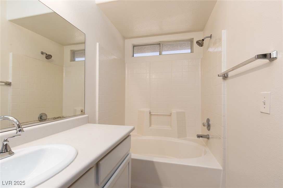 1021 DUSTY CREEK Street