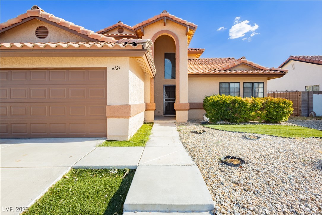 6121 Blossom Knoll Avenue