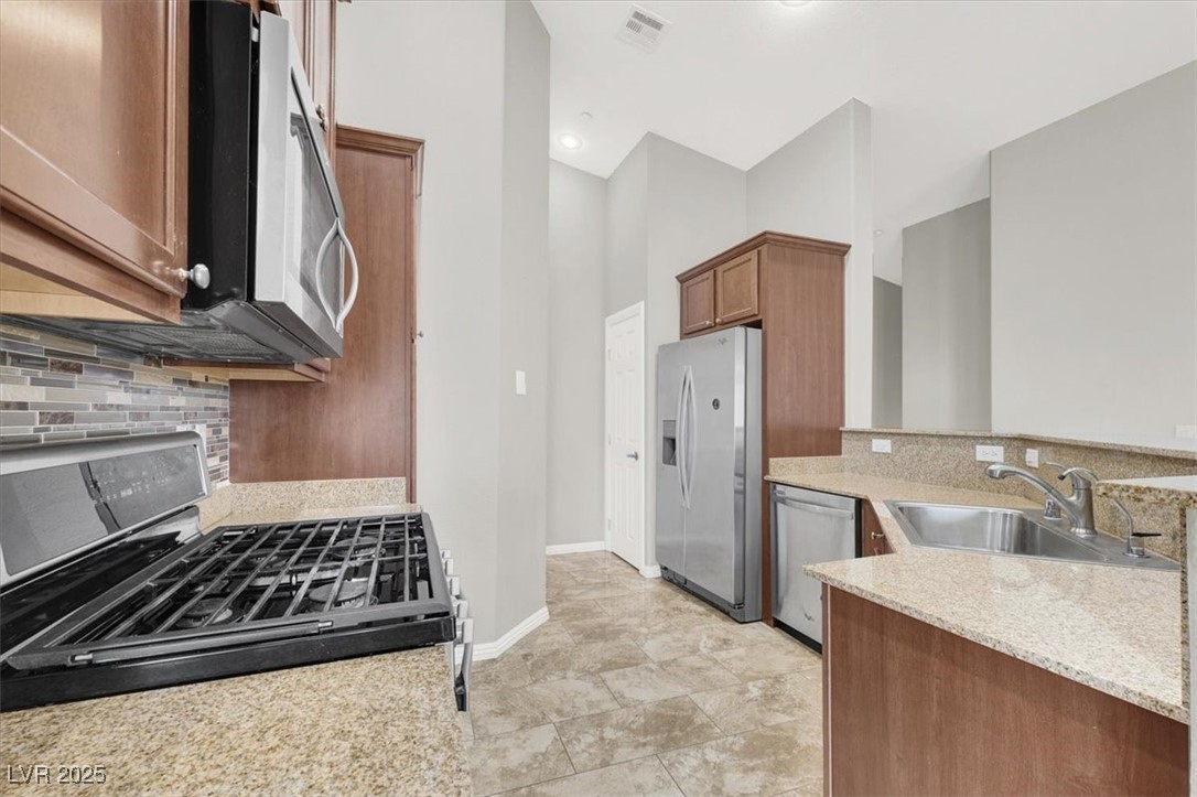 2295 Koho Drive 101