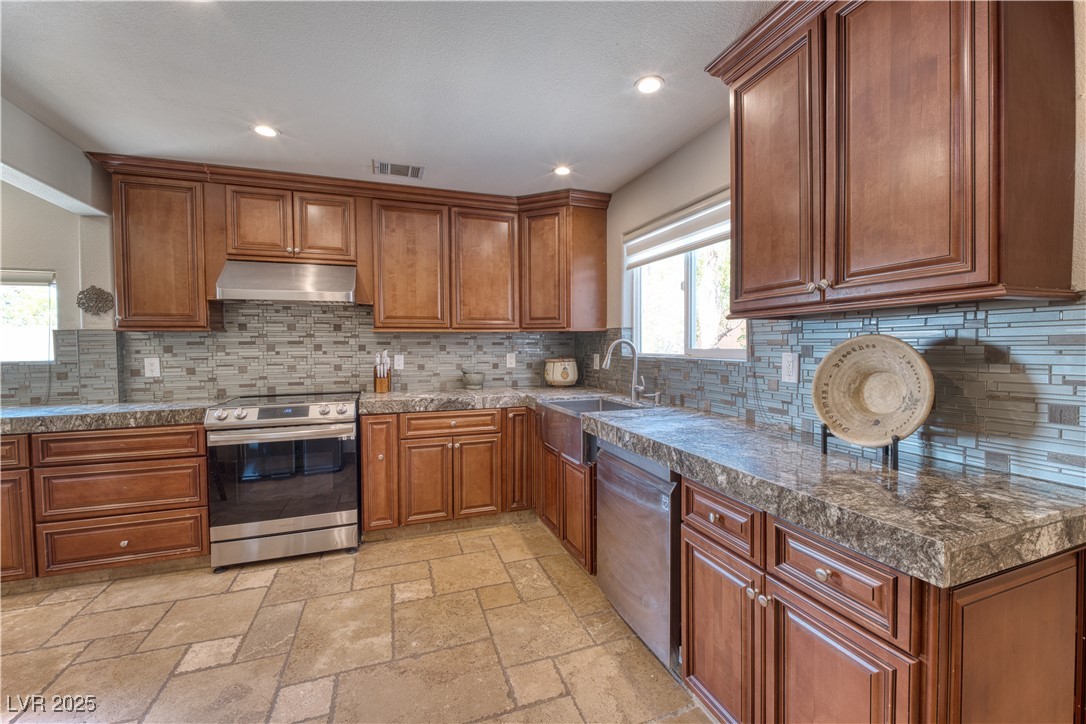 10560 South Dapple Gray Road