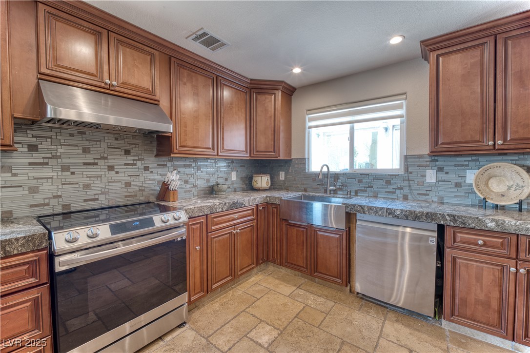 10560 South Dapple Gray Road