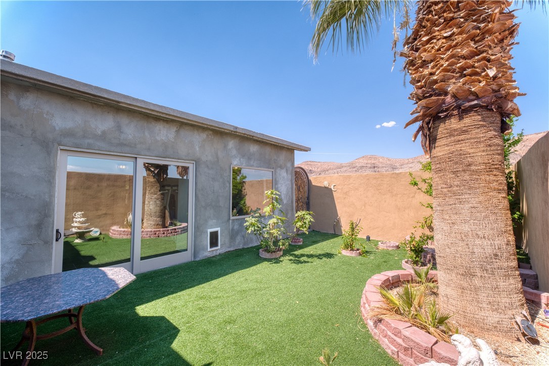 10560 South Dapple Gray Road