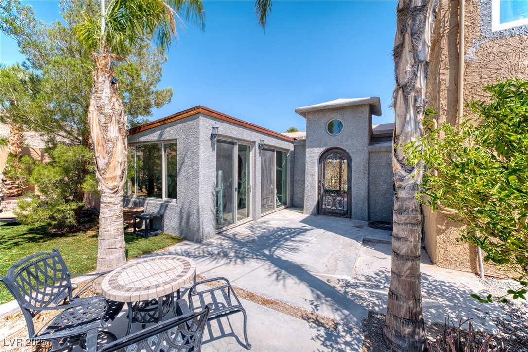 10560 South Dapple Gray Road