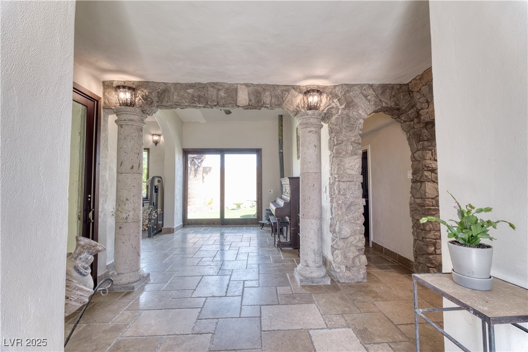 10560 South Dapple Gray Road