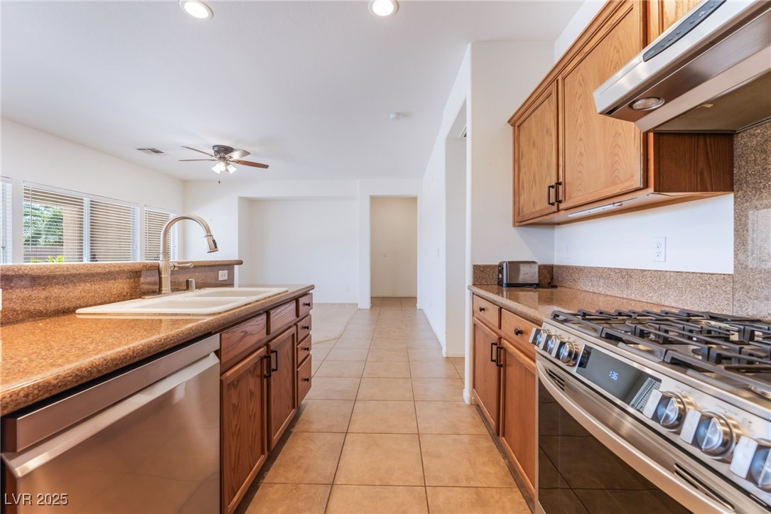 1409 Palomino Farm Way