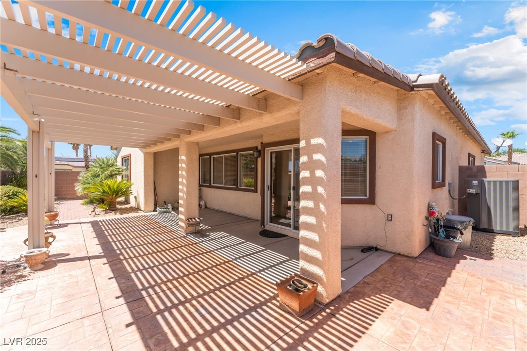 1409 Palomino Farm Way