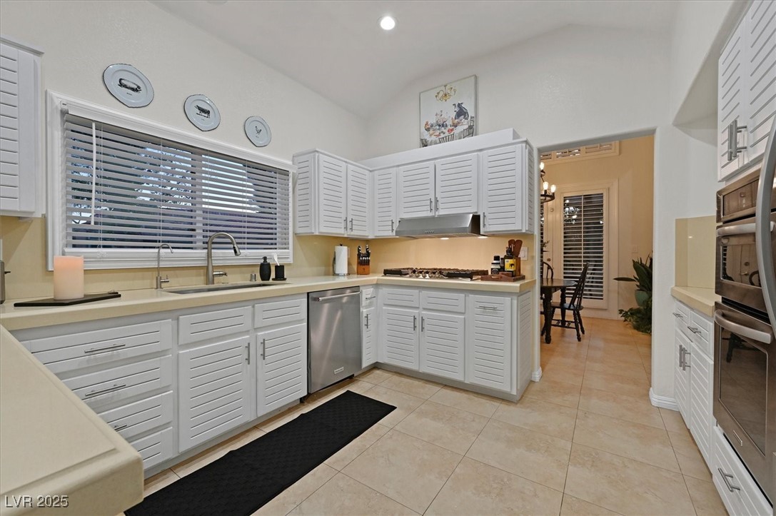 5035 Shoal Creek Circle