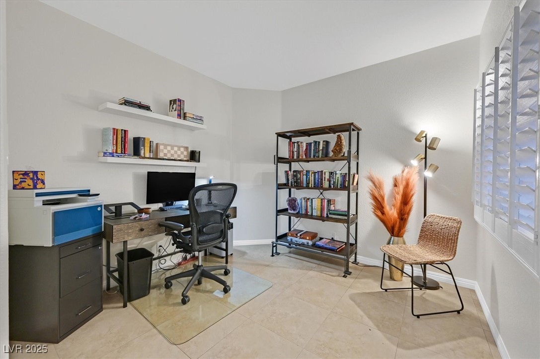 5035 Shoal Creek Circle