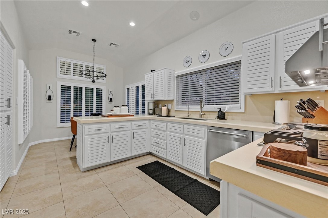 5035 Shoal Creek Circle