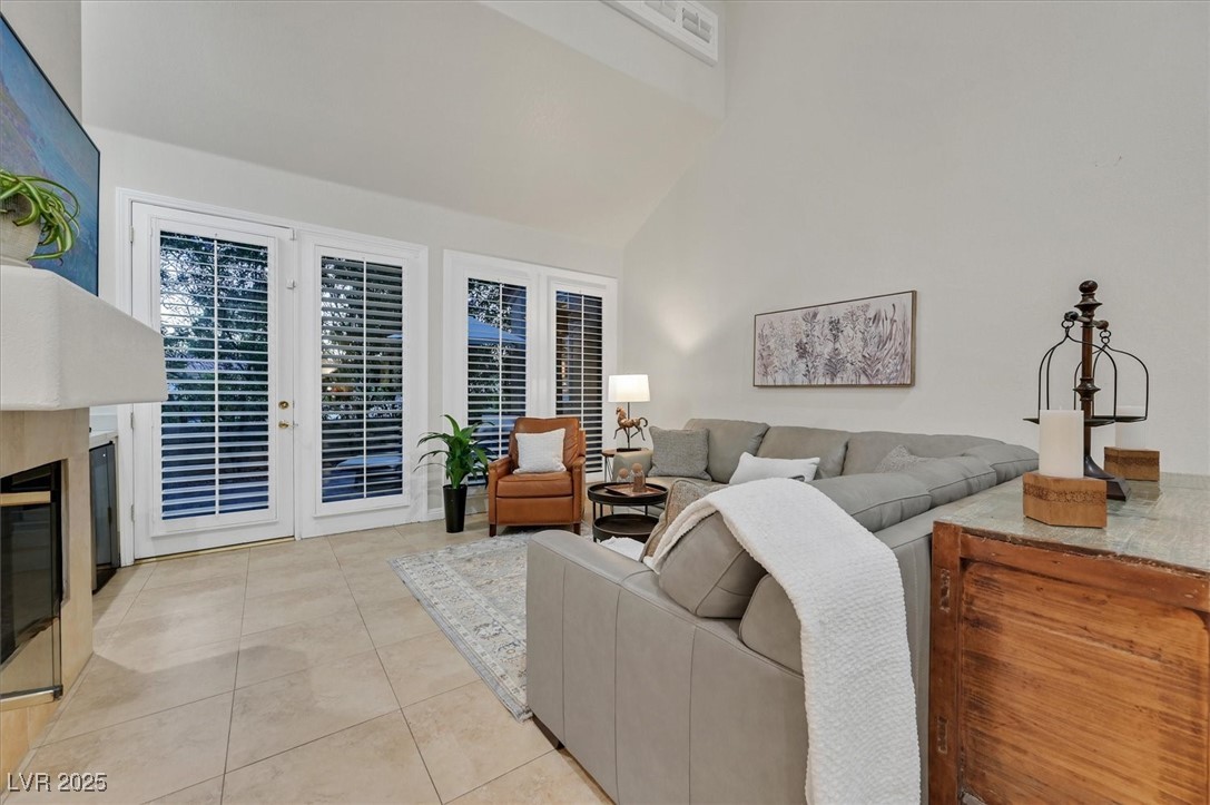 5035 Shoal Creek Circle