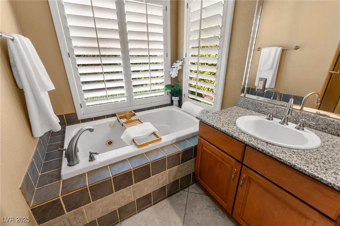 9608 Bottle Creek Lane