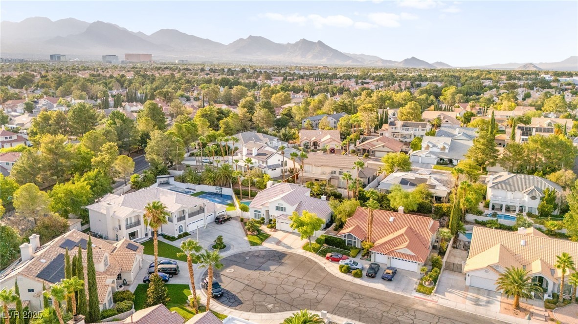 9608 Bottle Creek Lane