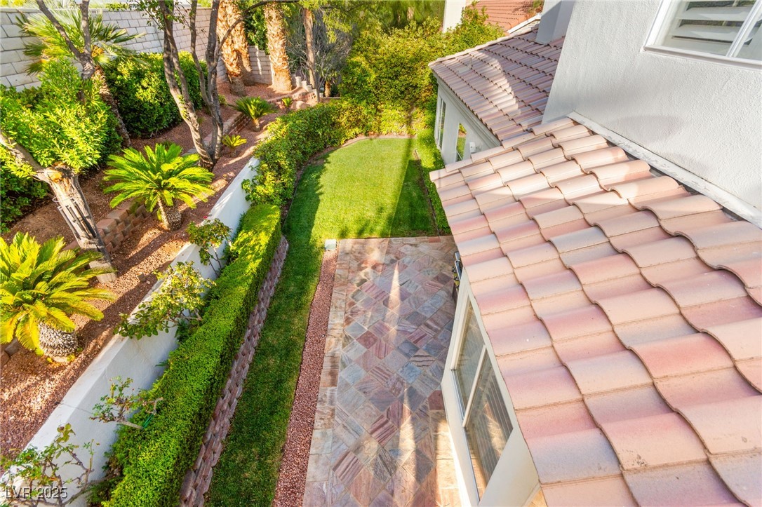 9608 Bottle Creek Lane