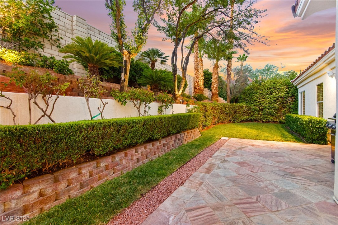 9608 Bottle Creek Lane