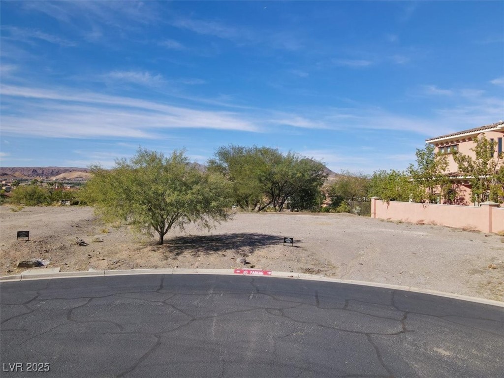 10 Via Ravenna Court