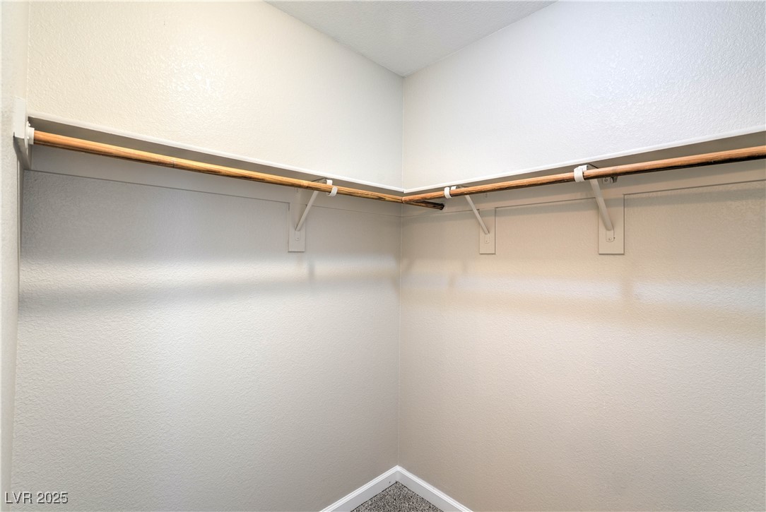 6914 Graceful Cloud Avenue